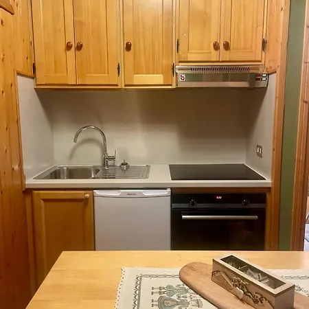 公寓 Little House 博尔米奥