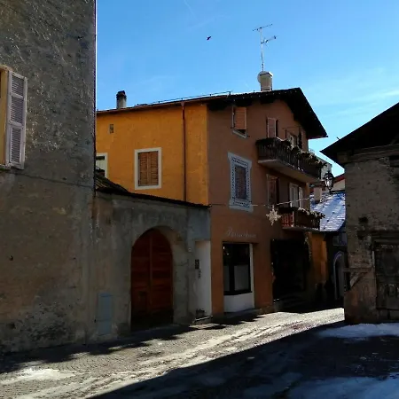 Little House Apartment *